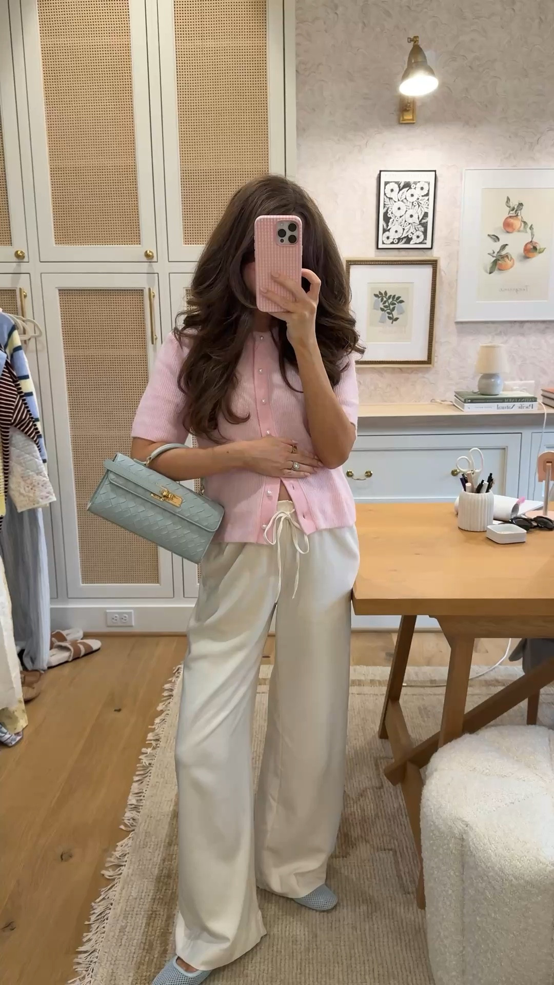 Today’s outfit for road tripping 🩷 My sweater is 25% off!!! 

Sized up to a medium in these pants for pregnancy. 

#LTKmomlife #LTKgrwm #LTKSpringSale