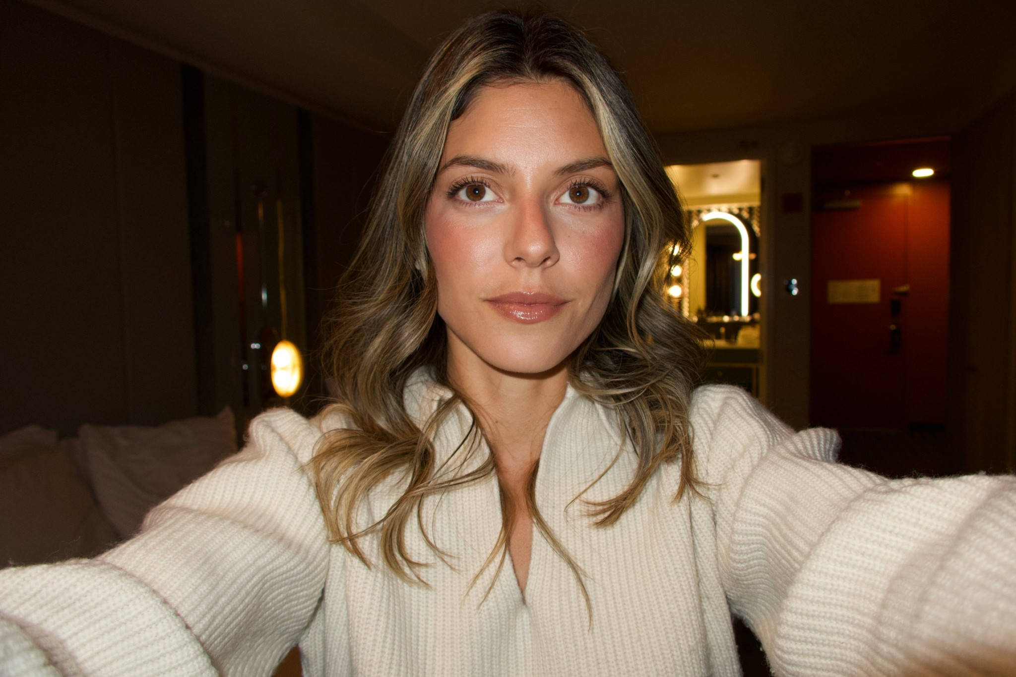 Been loving this new blush I’ve been using to give you a subtle flushed look. 

Makeup routine, blush, makeup, everyday makeup, evening makeup

#LTKgrwm #LTKBeauty