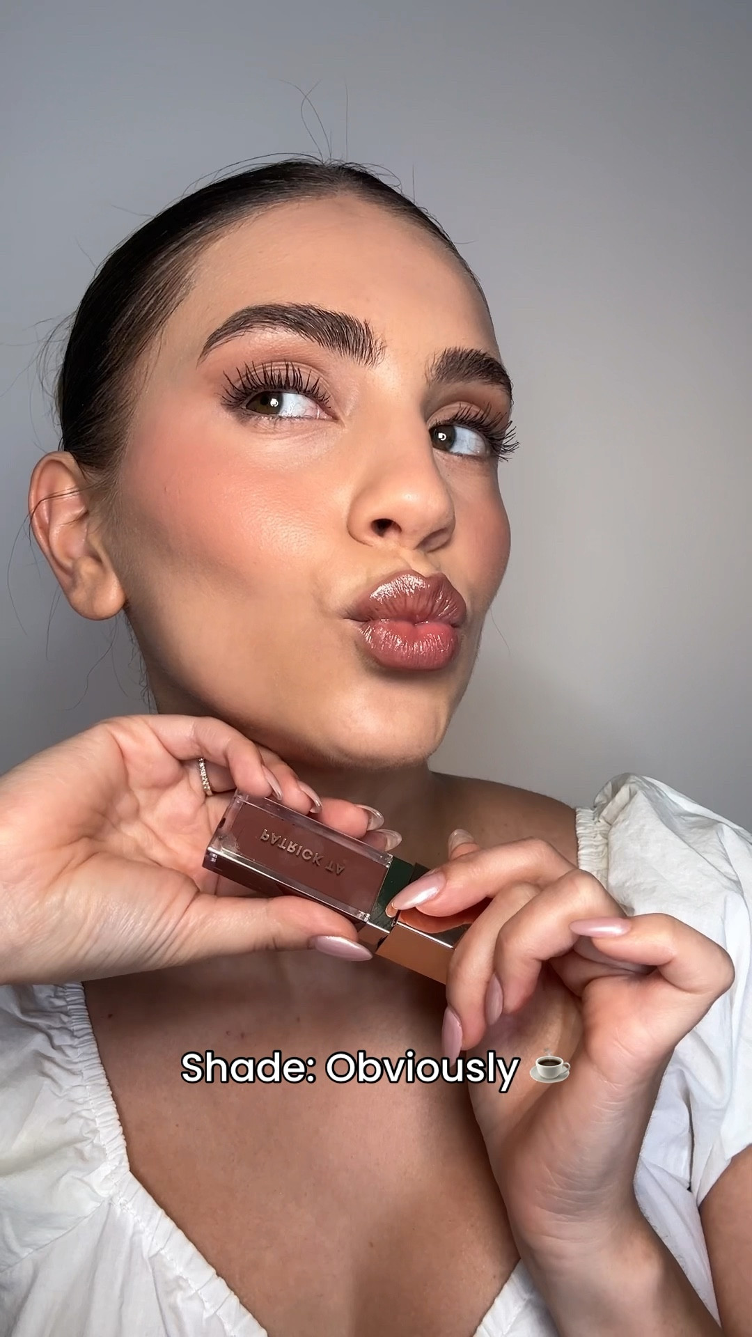 trying on and swatching the newest shades of the @patricktabeauty by @patrickta on my light to medium olive skin tone. These 3 shades are brand new and just launched at @sephora — these are the major volume plumping glosses. They’re very high shine and plumping (without the burn) for fuller pouty lips. They’re pretty opaque and have a rich formula. They smell like the most delicious bubble gum 💖

• say less: rich milky pink gloss 
• obviously: rich toffee brown gloss 
• need her: soft rich blush mauve gloss 

#lipswatch #patrickta #newatsephora #newmakeup #makeuphaul #lipcombooftheday #oliveskin #lightoliveskintone #makeupswatches #lipplumper


#LTKbeauty