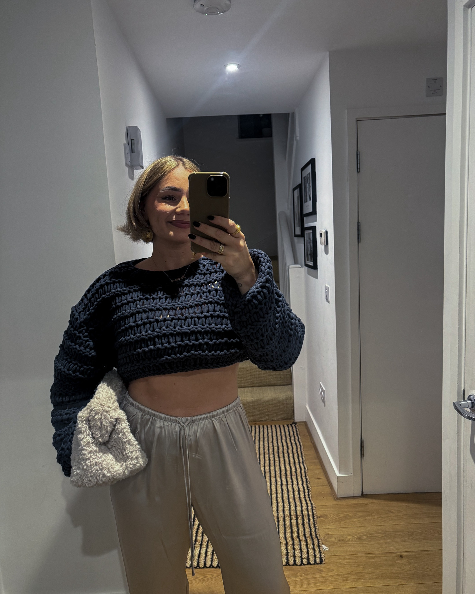 Wearing a size M/L in the & Other Stories knit 💗

Party outfit, Christmas party outfit, party look, party wear, and other stories, COS, Maje

#LTKpartywear #LTKmidsize