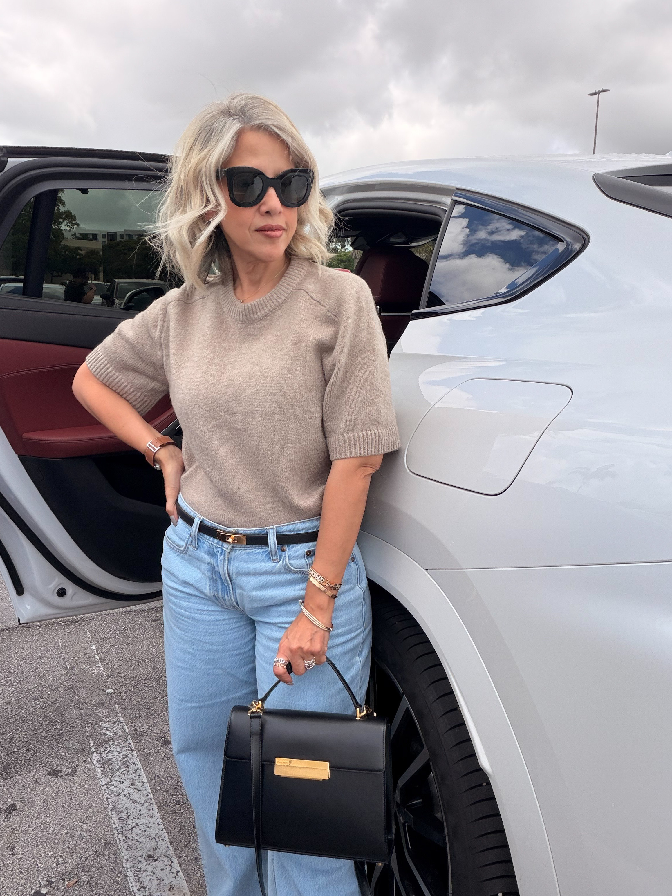 Ateliers Auguste. Box leather bag. Loving this Capucines and its also available in a mini size 

 