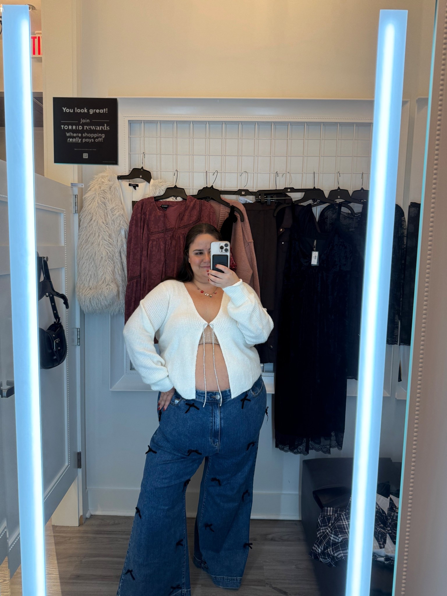 Plus size holiday outfit inspo from torrid
Top size 2
Jeans size 24

#LTKStyleTip #LTKPlusSize #LTKHoliday