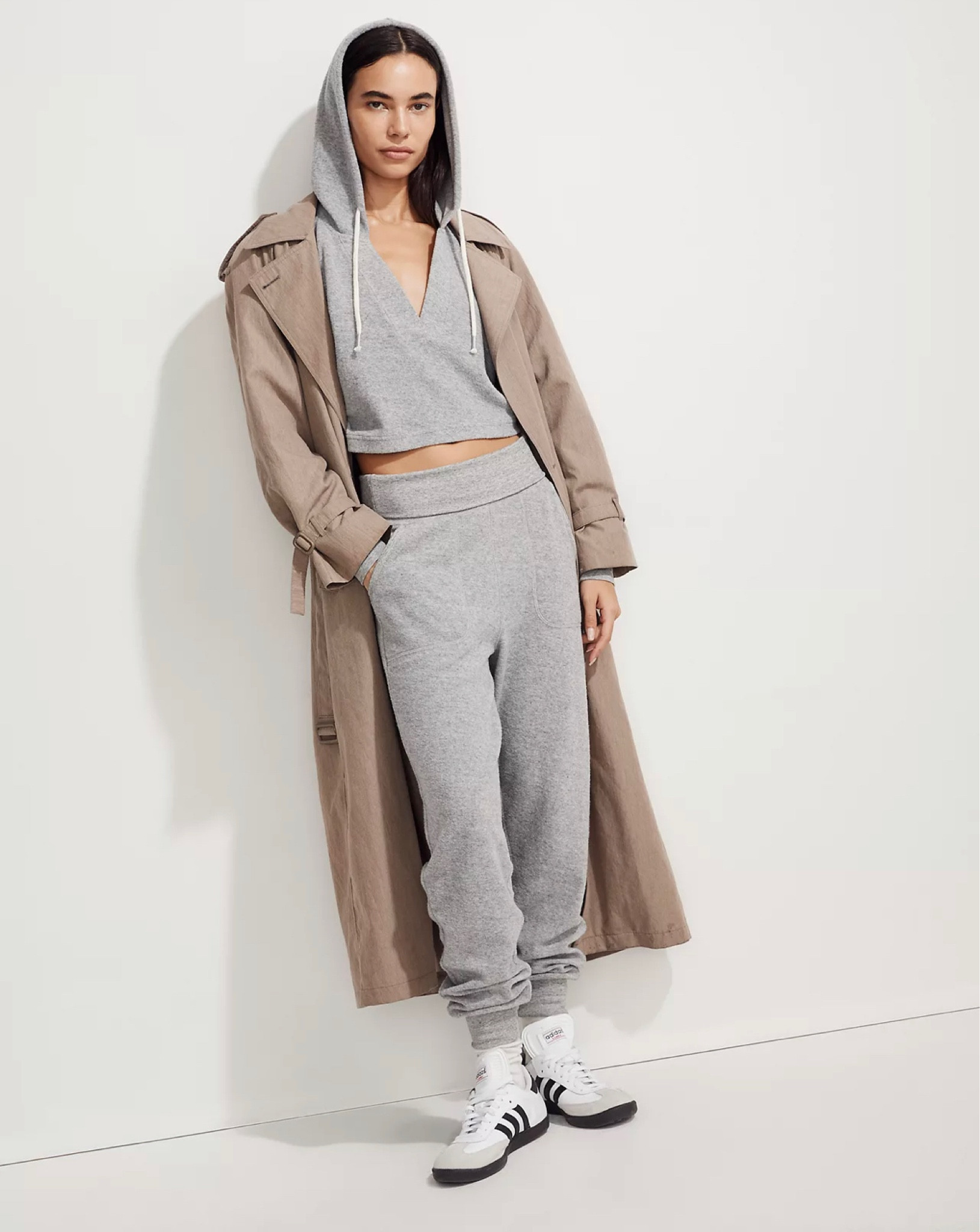 Madewell sweat suit set for under $70! Use sale code. Fleecy Super cozy and true to size. Perfect for lounging or a WFH outfit. #everydaymadewell #madewell 

#LTKfit #LTKHoliday #LTKsalealert