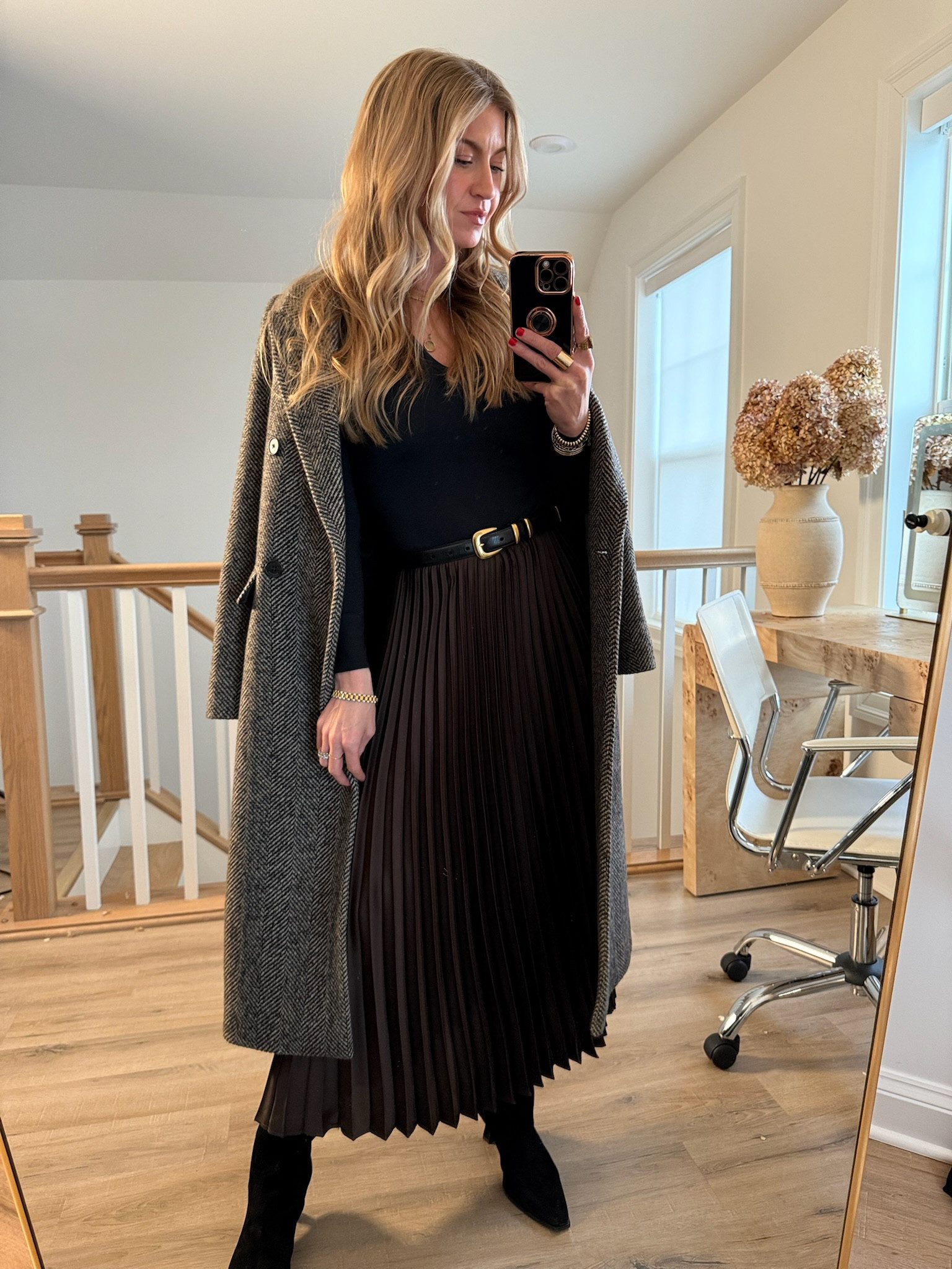 Today’s church outfit - love black and brown together. 
Boots: run tts
Bodysuit: tts, wearing a small
Coat: runs slightly oversized, wearing a S 

#LTKBeauty #LTKStyleTip #LTKSeasonal