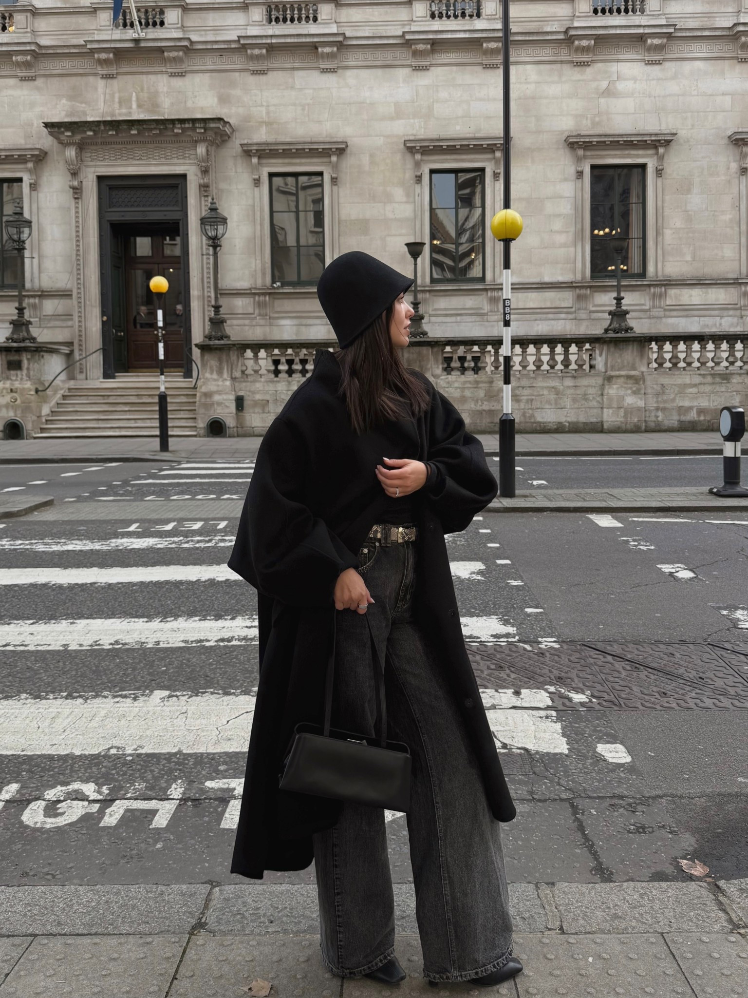  chic London outfit 

#LTKuk #LTKFashionMonth #LTKwinter