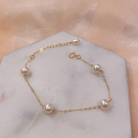 14K Gold Filled Pearl Bracelet | Freshwater Pearl Bracelet | Chain Pearl Bracelet | Gold Pearl Br... | Etsy (US)