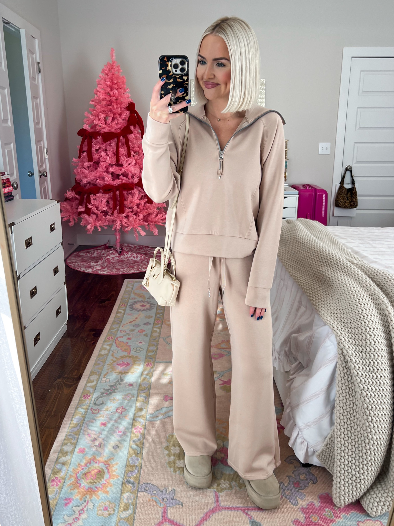 30% OFF SPANX AIRESSENTIALS
Half zip pullover (XS) / wide leg pant (XS petite, wish I did regular length) 

#LTKCyberWeek #LTKSaleAlert #LTKActive