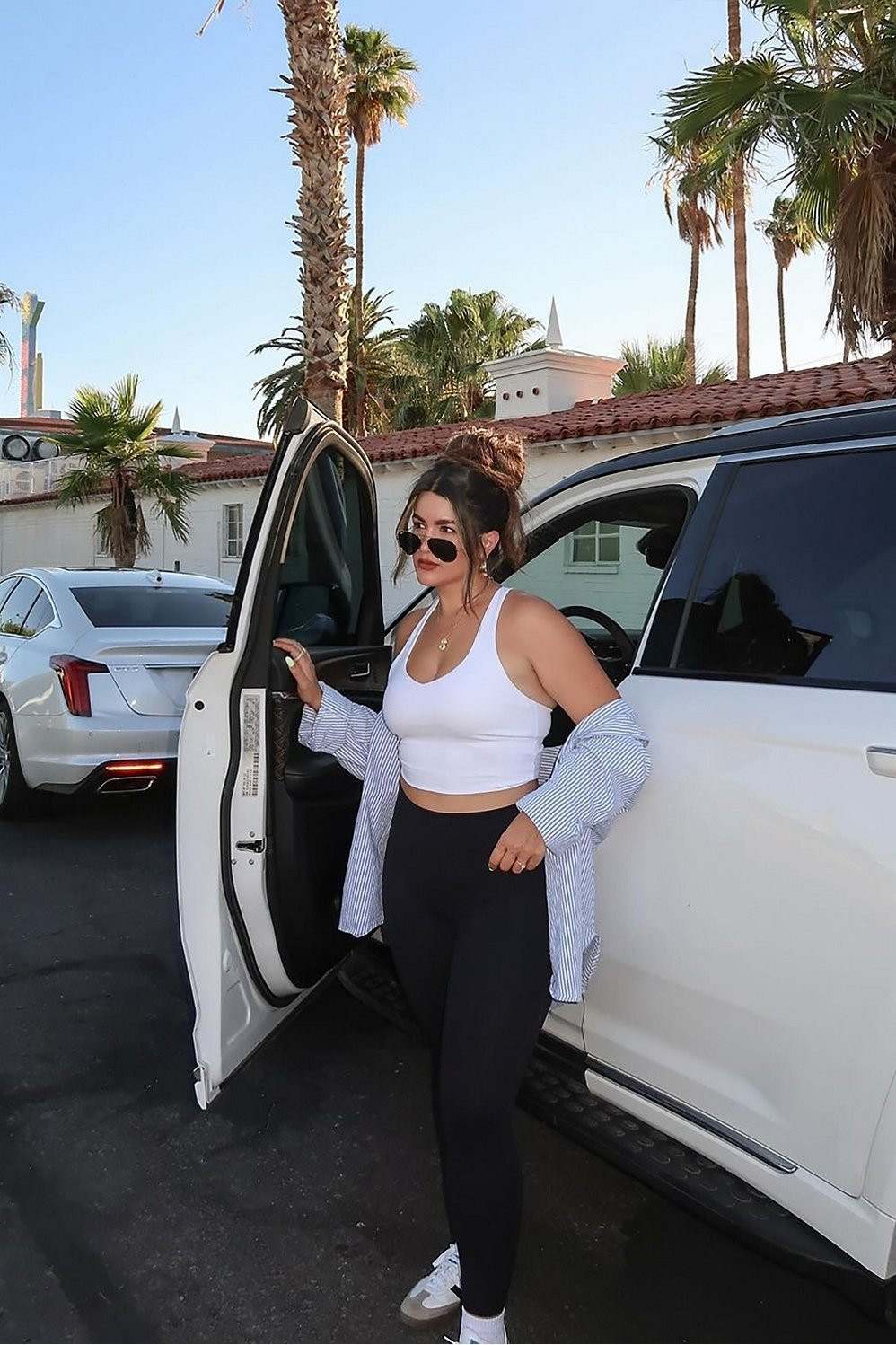 Anywhere Cropped Built-In Bra Tank | Fabletics