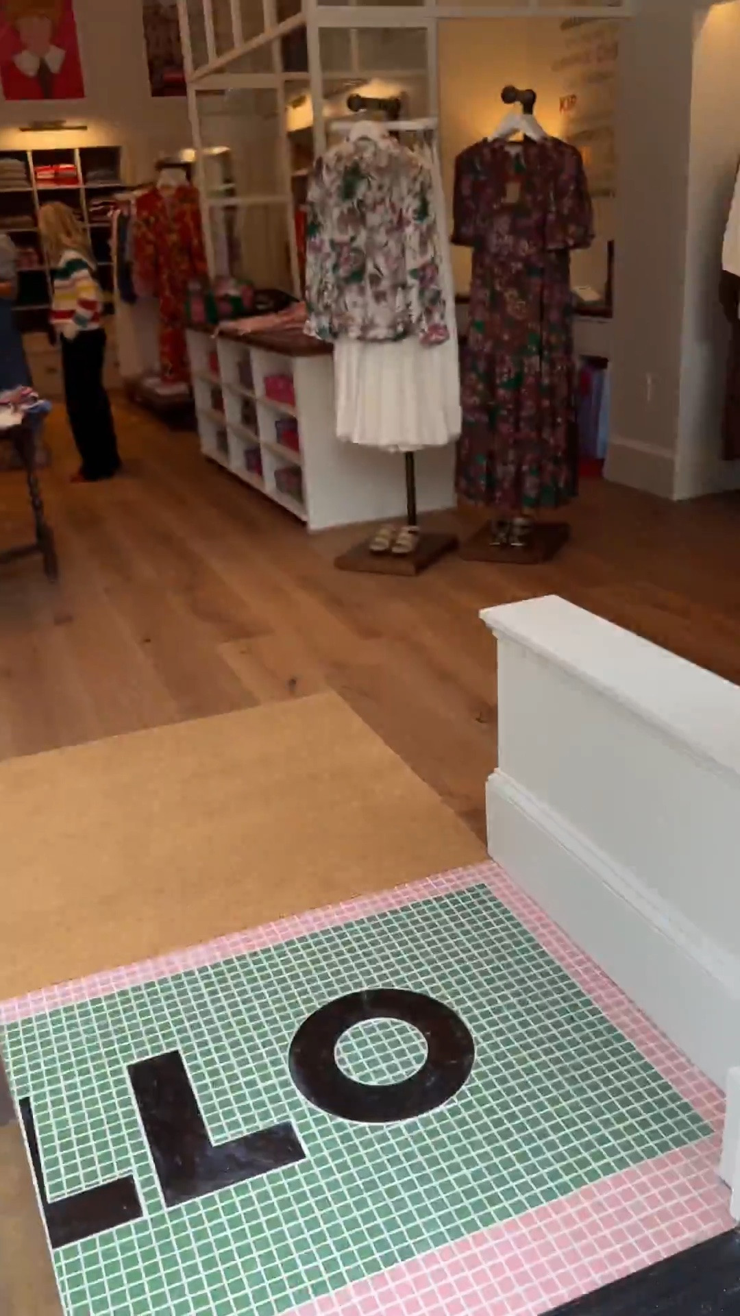 Let’s head into @Boden (US) Nashville edition, want to?

A little peek at what caught my eye!

#LTKdayinmylife #LTKWorkwear #LTKootd