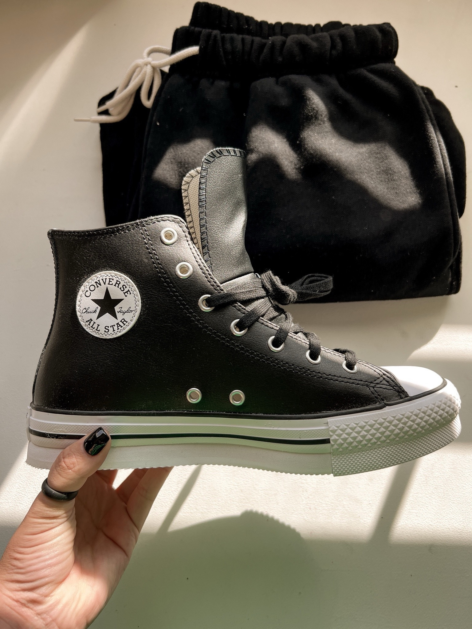 Converse 
