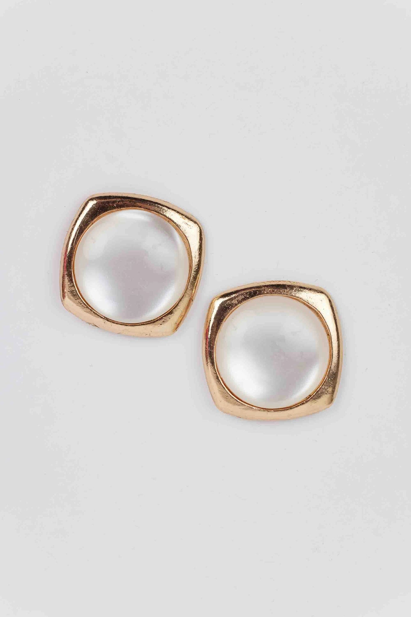 Robin Earrings- Ivory | Avara