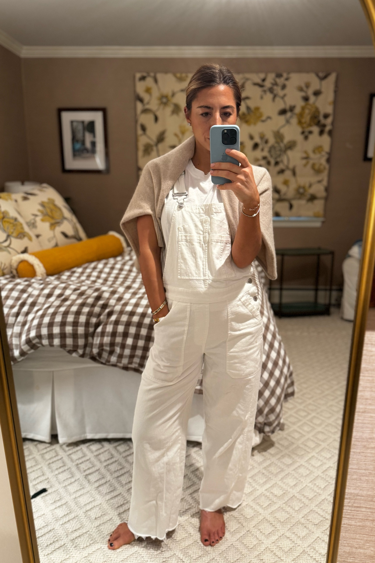 Springtime overalls #overalls 

#LTKbump #LTKstyletip #LTKSeasonal