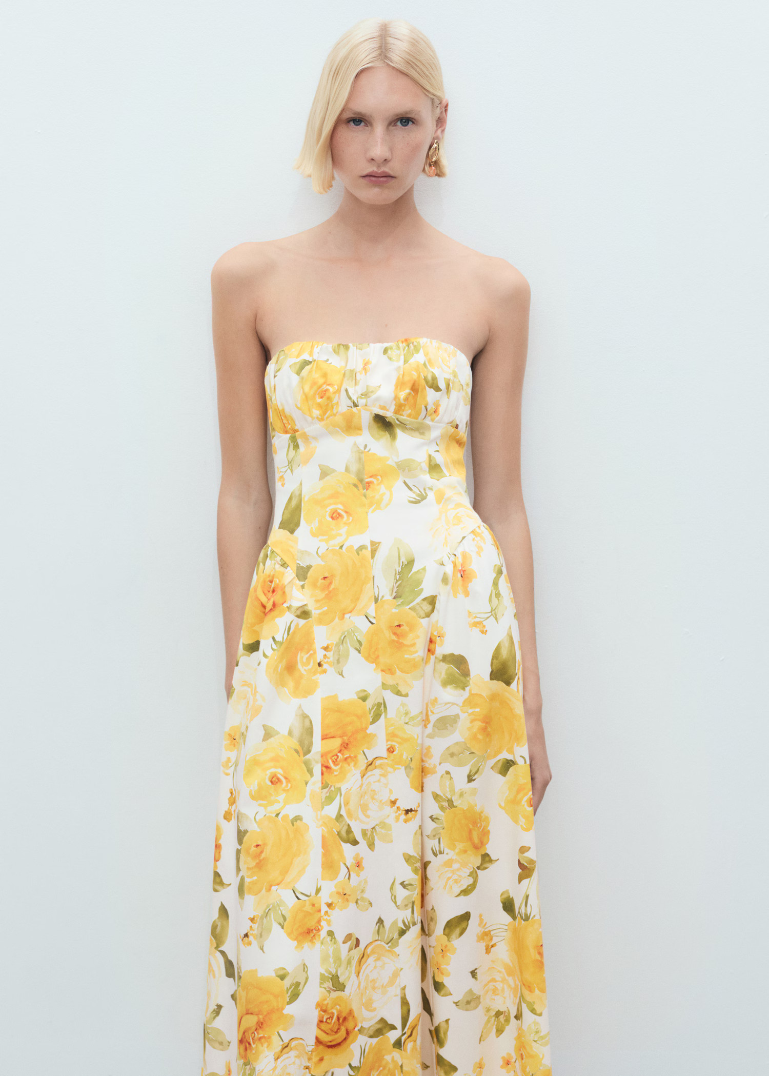 Floral midi-dress with gathered neckline - Women | MANGO USA | Mango (US/MX/AU)