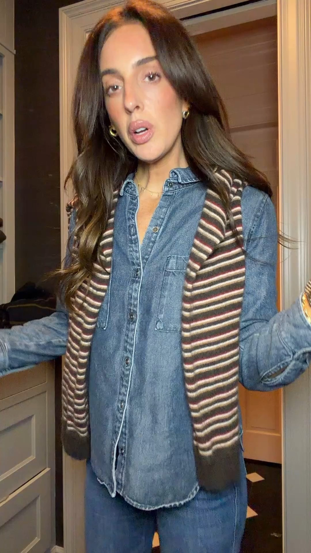 I’ve loved denim on denim since I watched Joey Potter on Dawson’s Creek. Here’s how I’m wearing it today. Added a bunch of look a likes too.