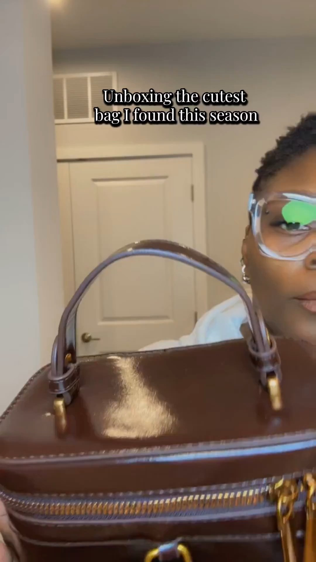 Cute brown minimal crossbody bag. It’s the perfect fall bag. Pair it with your favorite jeans, skirt or cargos. #fallaccessories #fallhandbags #brownhandbags #smallcrossbodybag #crossbody #fallbags 

#LTKItBag #LTKFindsUnder50 #LTKSeasonal
