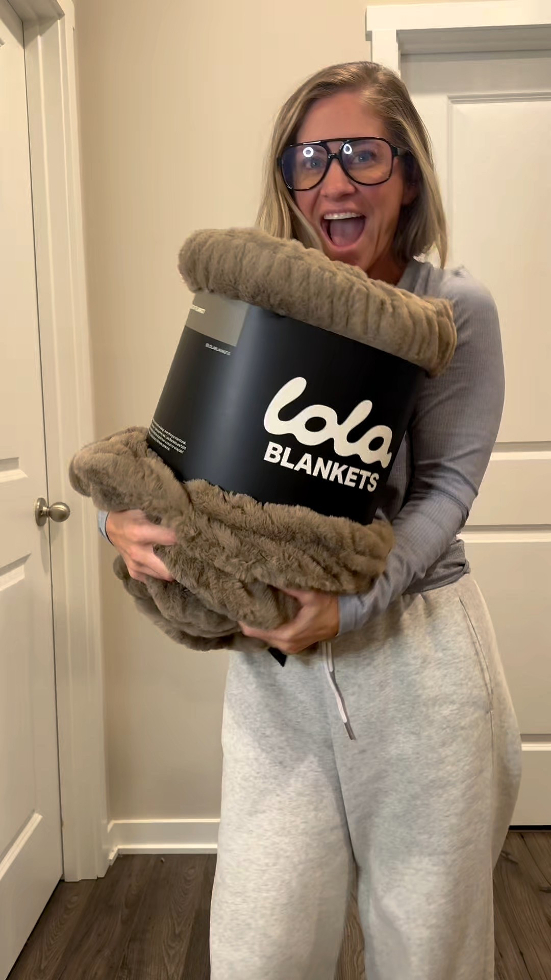 Yessss winter warehouse sale season is HERE and you know I don’t gatekeep my cozy finds 🤍❄️

These are the blankets I reach for every single night — movie nights, early mornings with my tizzy, wrapped up on the couch after a long day… they are THAT good.

The Lola Blankets Winter Warehouse Sale is live and things WILL sell out fast.

✨ Use code BRIANNE45 to get 45% off

#LTKValentine #LTKmomlife #LTKHome