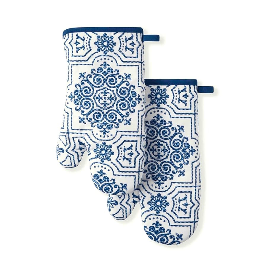 Martha Stewart Printed Oven Mitt Set, 7"x13", Strie Medallion | Amazon (US)