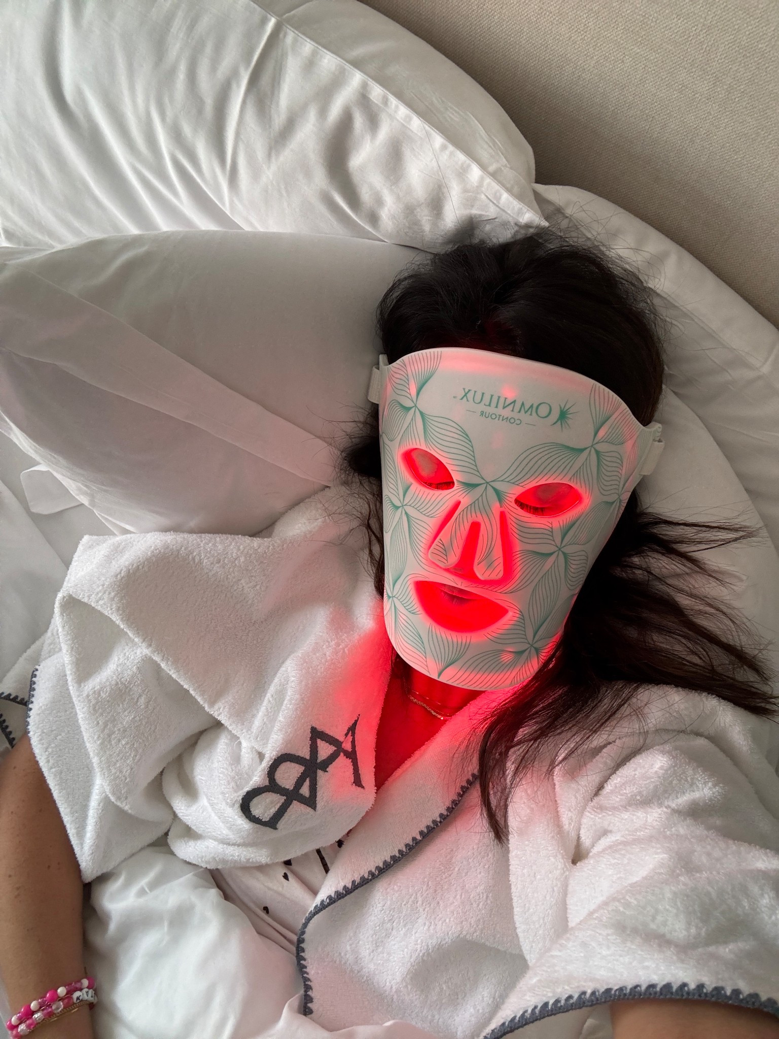 I love curating the perfect travel skincare routine. Here are a few of my favorites, paired with some of my favorite snacks and sweats for the airplane ✈️

#LTKTravel #LTKBeauty #LTKStyleTip