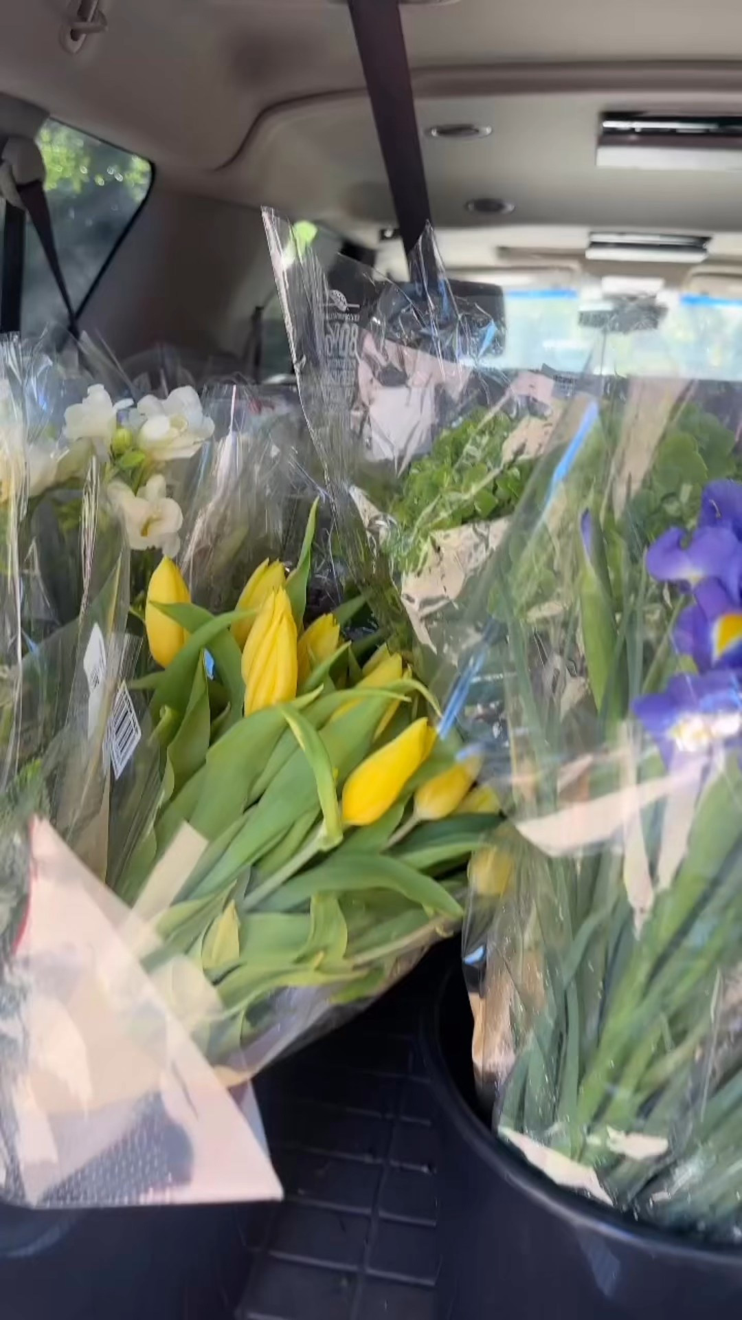 Graduation party idea. Sweet 16 party idea. Flower cart. Amazon find. 

#LTKGiftGuide