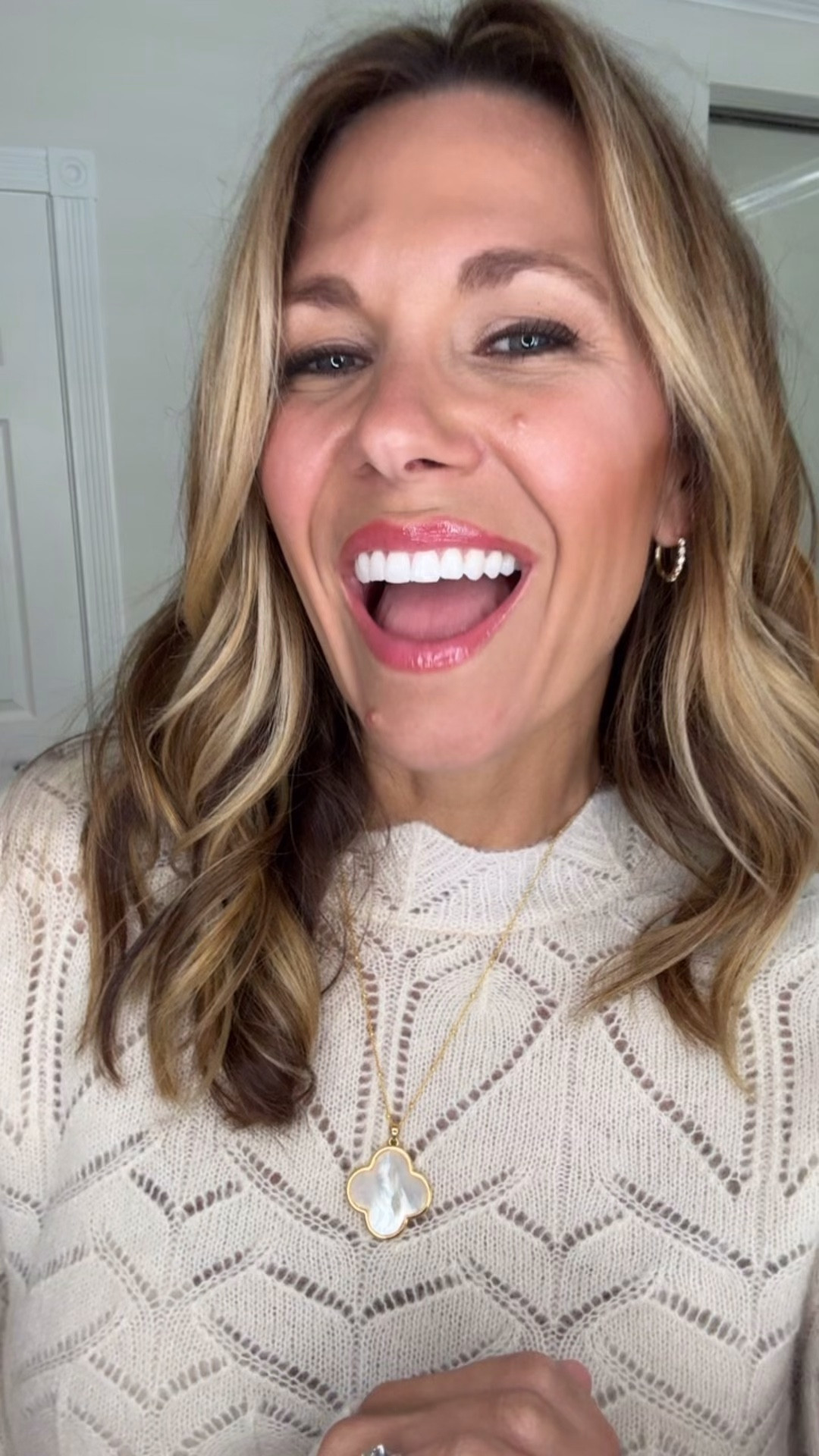 The prettiest sweater for 40% off 

#LTKSpringSale #LTKSeasonal #LTKSaleAlert