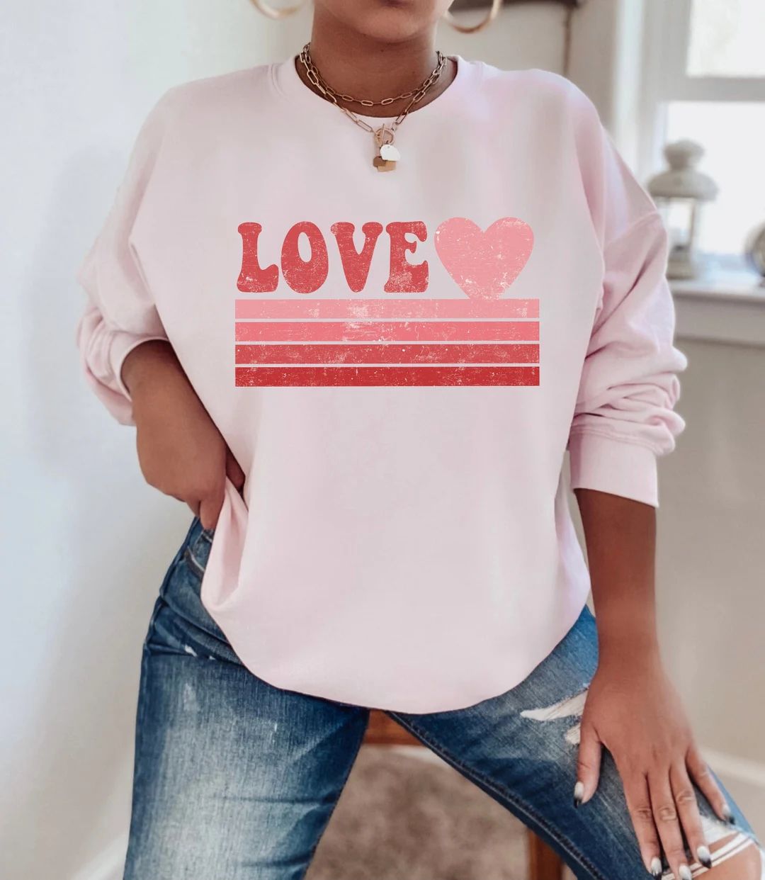 Valentine's Day Sweatshirt - Love Sweatshirt - Heart Valentines Shirt - Valentines Sweathirt - VD... | Etsy (US)
