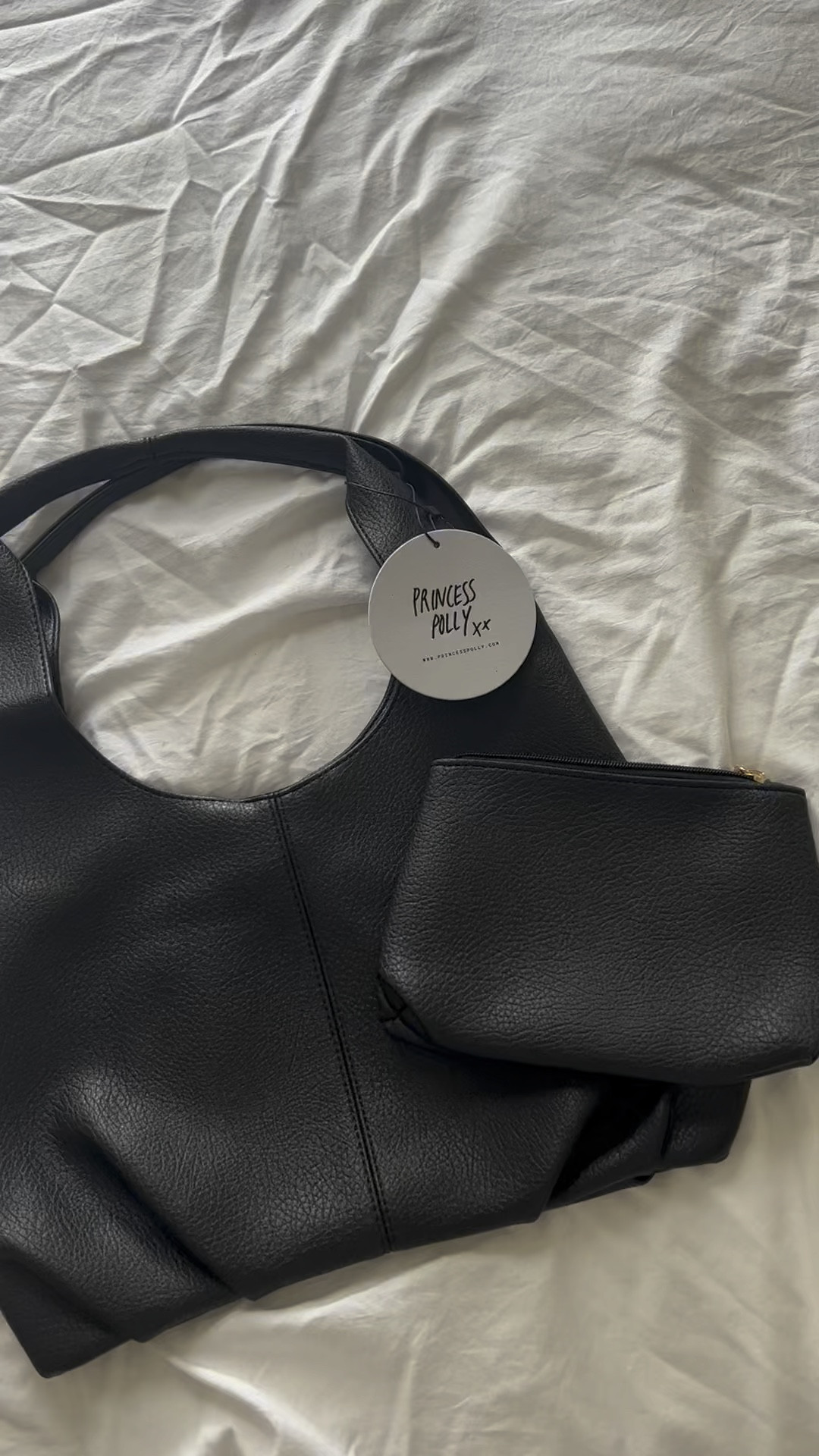 Zenia Shoulder Bag - perfect everyday purse 

#LTKitbag #LTKstyletip #LTKworkwear