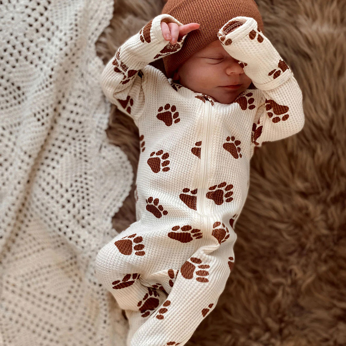 Organic Waffle Basic Zip Footie, Bear Paw | SpearmintLOVE
