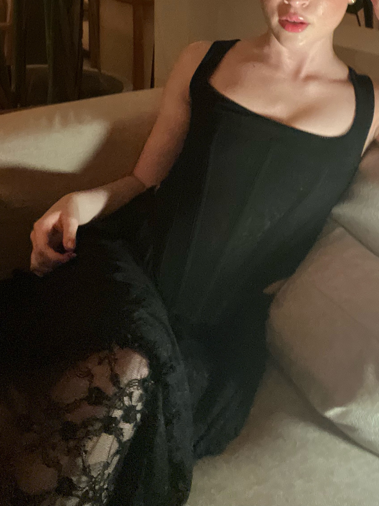 my fav corset / lace skirt. a closet staple 🖤