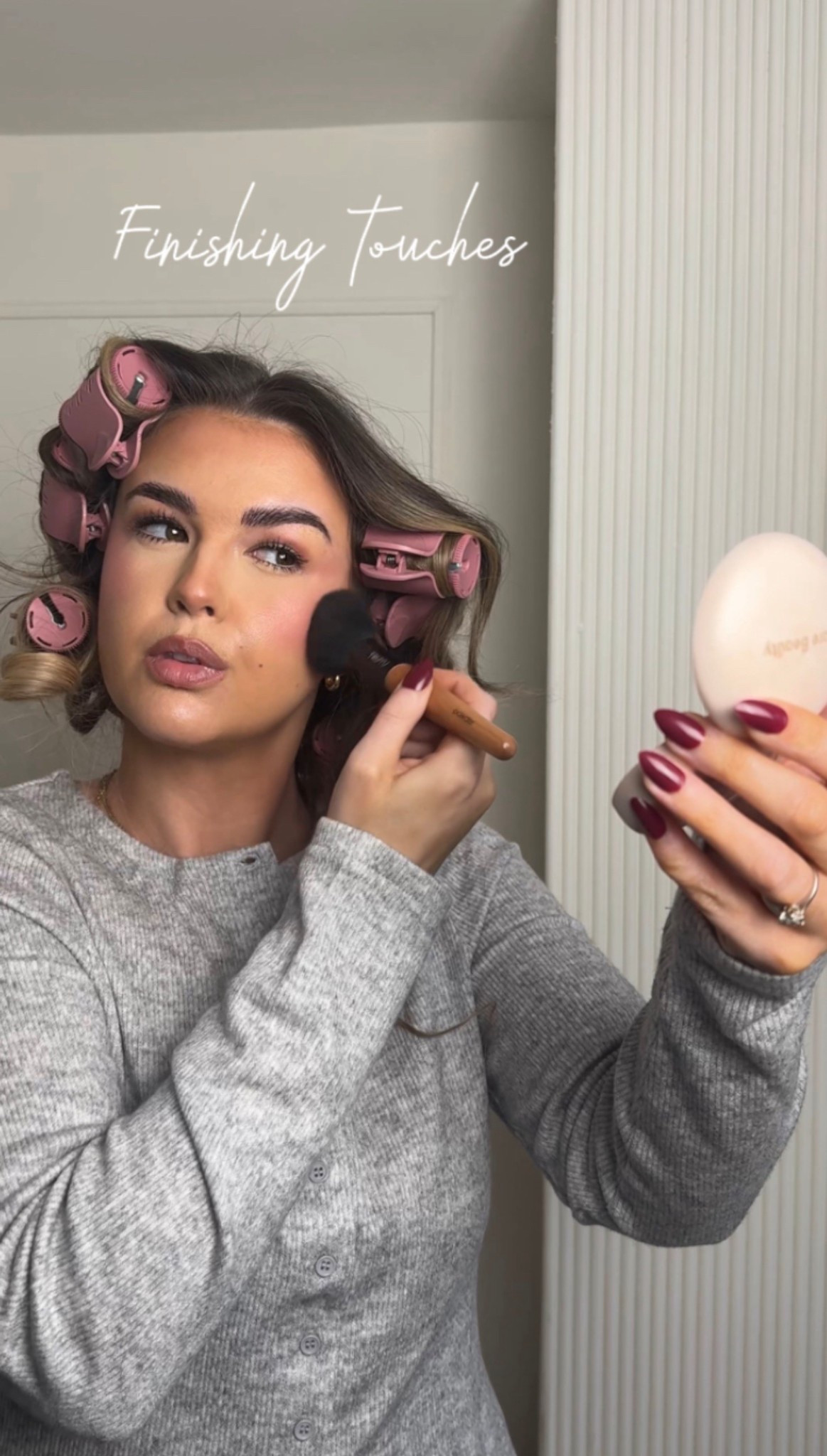 Finshing touches 
Hair, hair inspo, blow out, bouncy hair, curly hair

#LTKuk