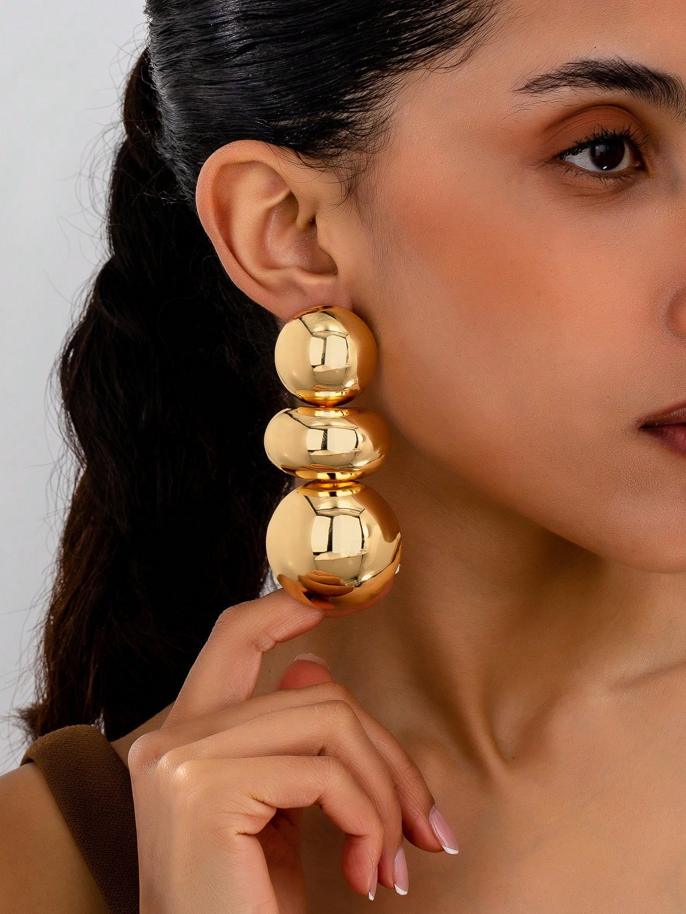 One Pair Of Fation Stud Earrings Clear Surface Chunky Jewelry | SHEIN