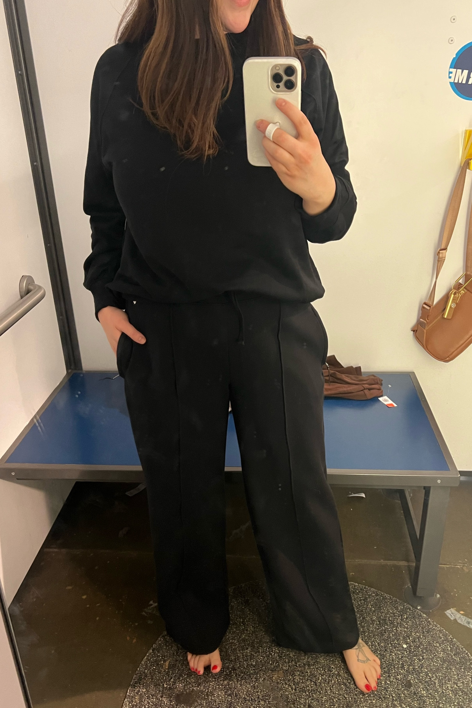 Neutrals, matching set, athleisure, old navy finds 

#LTKfit #LTKunder50