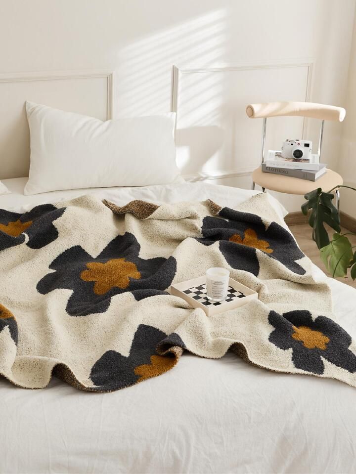1pc Plush Blanket, Gray Flower Printed Bedspread | SHEIN