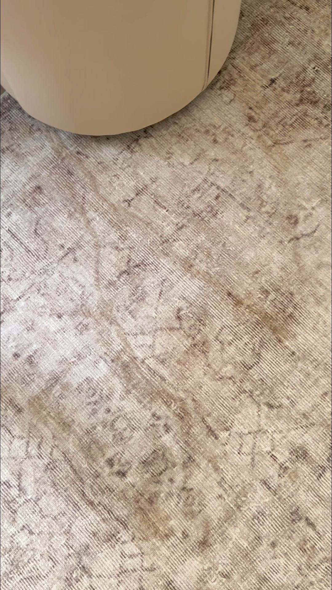 This rug is a STUNNER! The neutral vintage style pattern is perfection. ☁️

#LTKSaleAlert #LTKHome #LTKStyleTip