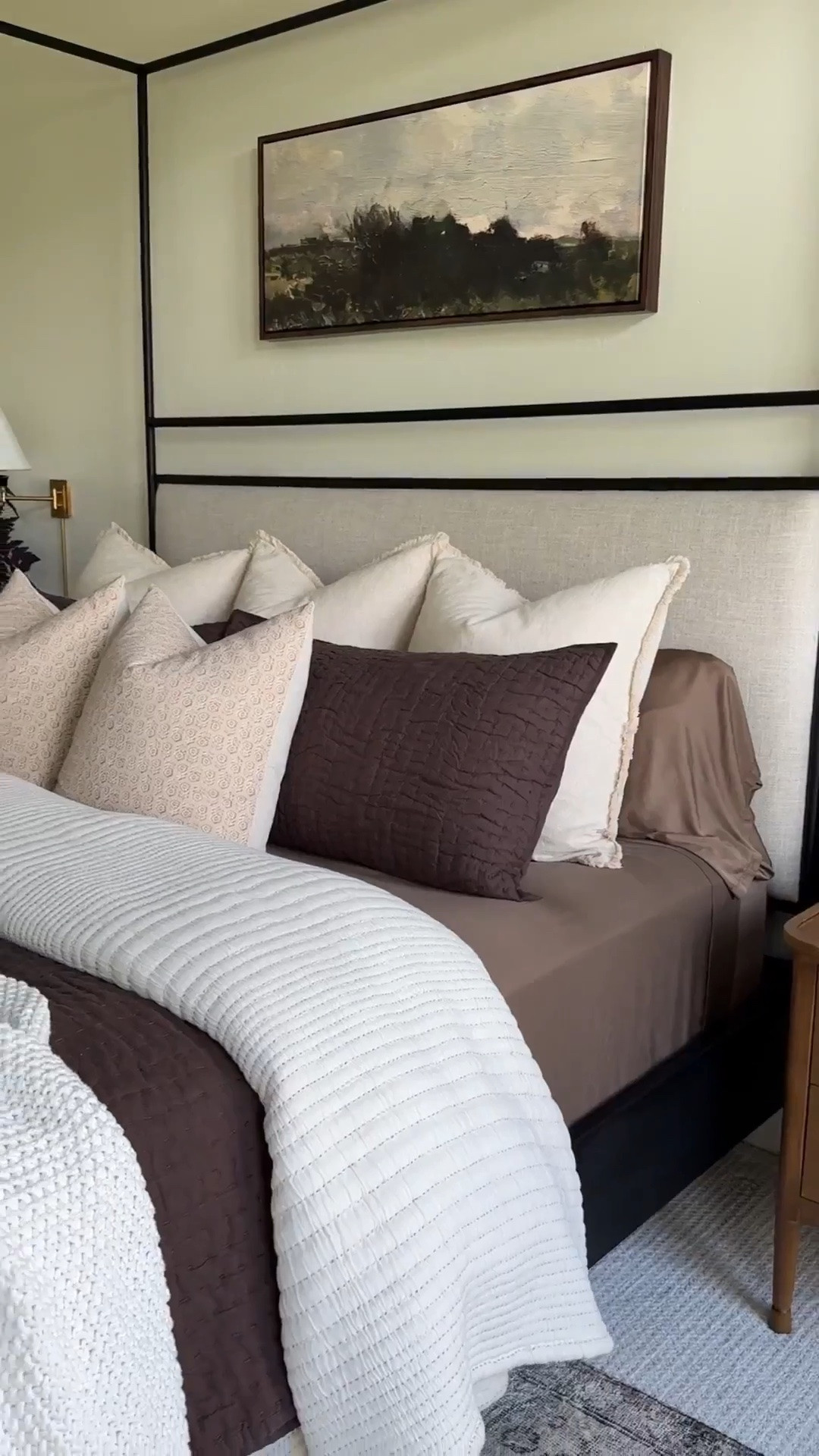 Cozy brown bedding is a fall must! You guys know how much I love my Quince bedding, and there’s no denying the softness and comfort of these. The perfect rich tones for a cozy fall at home!

#LTKHome