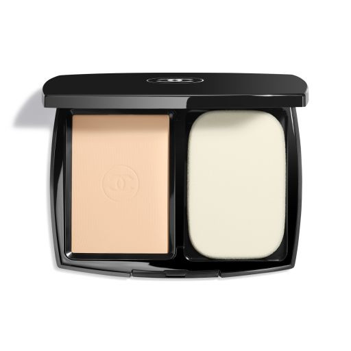 CHANEL ULTRA LE TEINT Ultrawear All-Day Comfort Flawless Finish Compact Foundation | Chanel, Inc. (US)