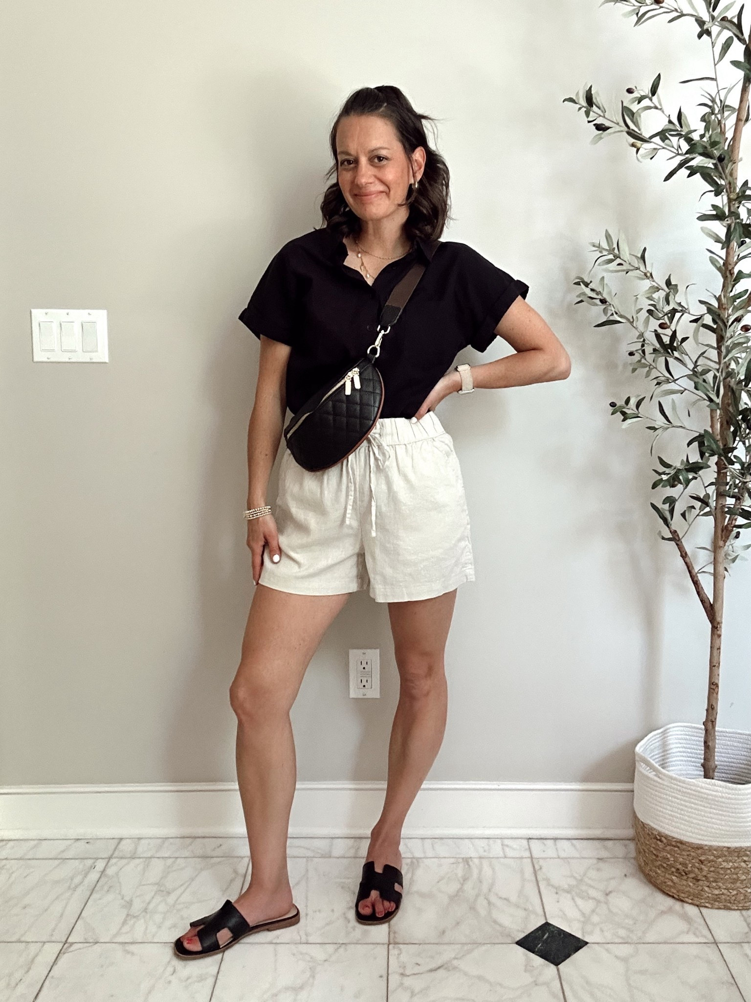 Summer outfit idea!

Shorts run true to size to a tad big.



#LTKPetite #LTKFindsUnder50 #LTKOver40