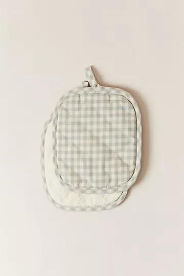 Farmhouse Pottery Petite Gingham Potholders | Anthropologie (US)