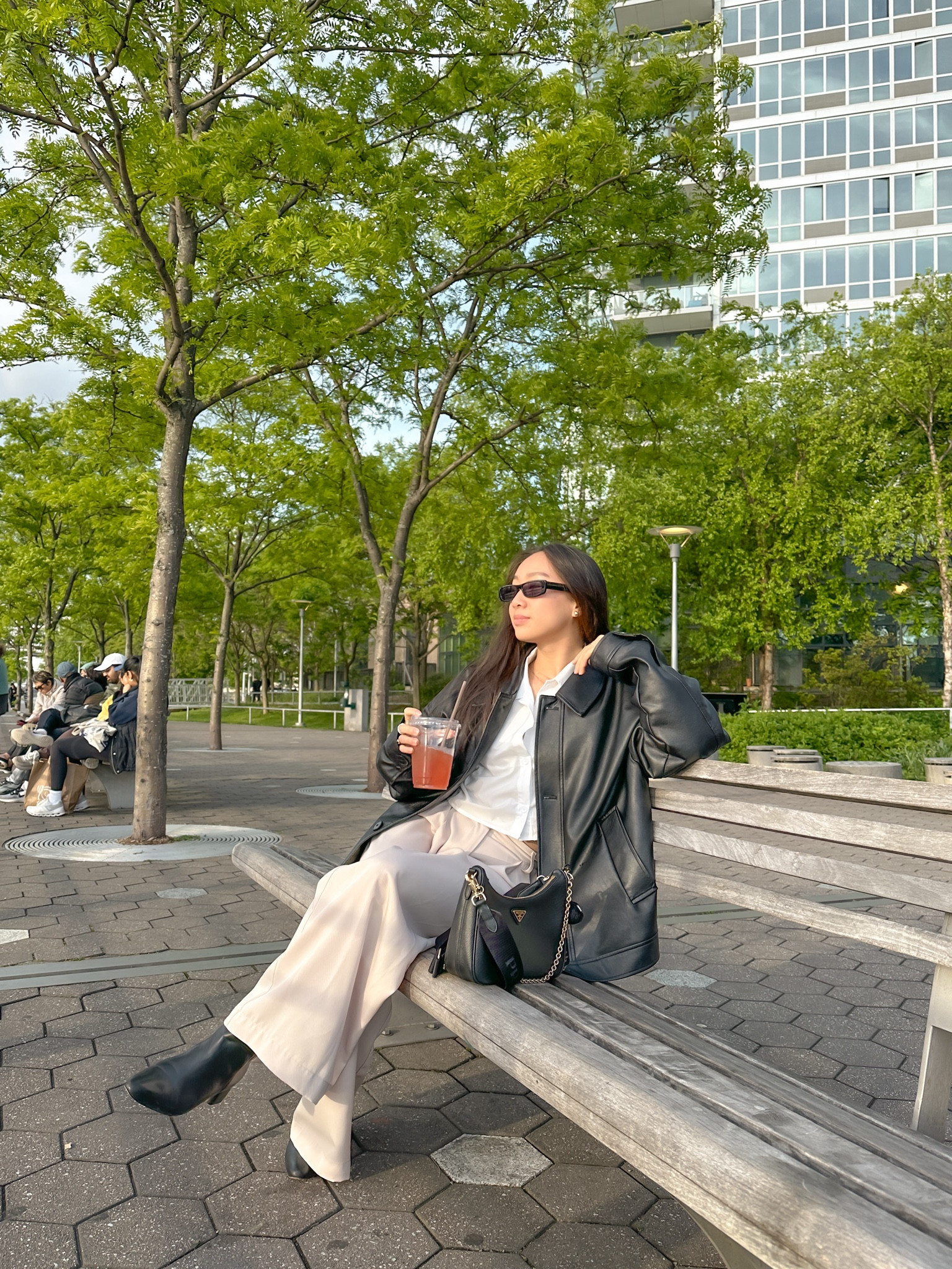 The perfect city chic office casual outfit for spring/autumn  

#LTKWorkwear #LTKSeasonal #LTKItBag