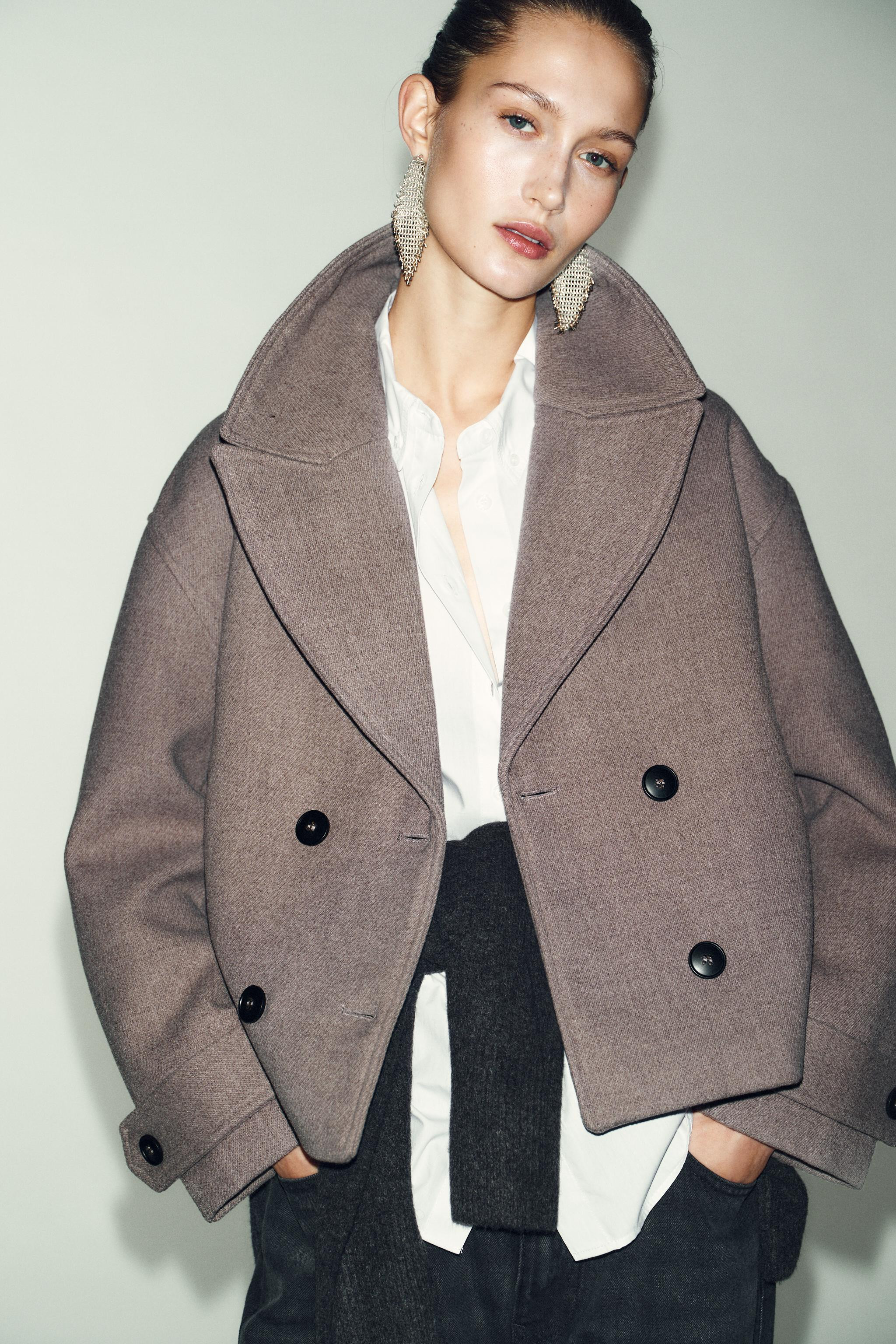 DOUBLE-BREASTED SHORT COAT | Zara US