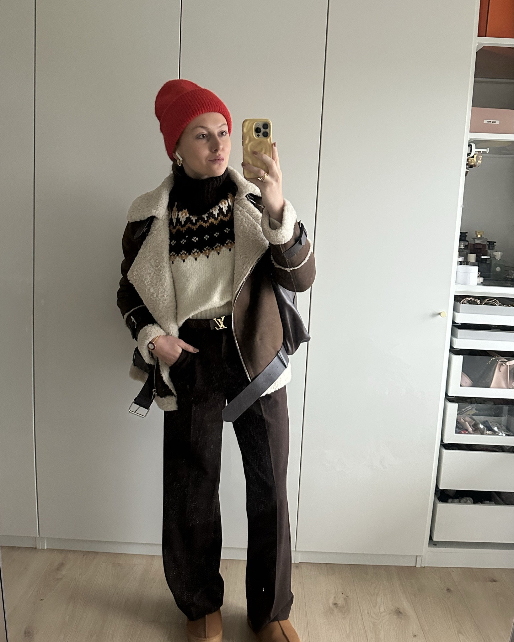 GRWM to survive -100°C outside! fall decided to become winter in one day, so layering the warmest pieces from the wardrobe: high-neck sweater with trendy fair isle pattern, favorite brown wide trousers, shearling jacket & chunky red wool beanie (which is also a perfect Christmas gift for yourself & your loved one!!!)❤️

#LTKootd #LTKCyberWeek #LTKgrwm