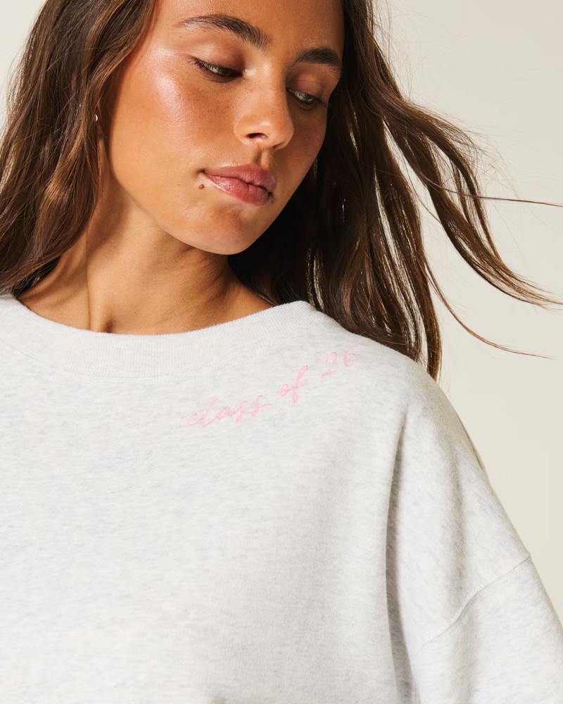 Oversized Class of '26 Back Bow Sweatshirt | Hollister (US)