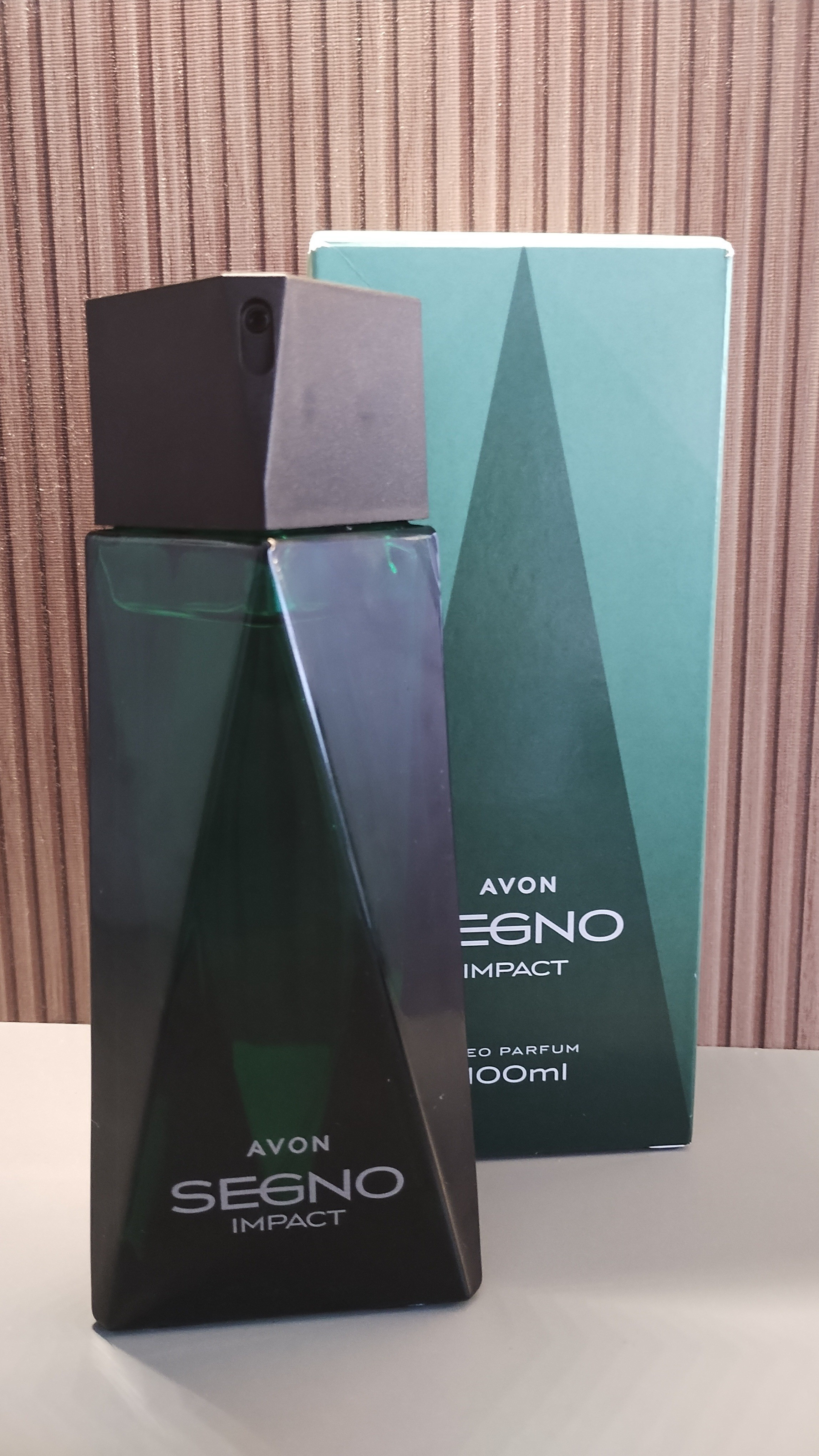 Segno Impact Avon Uma fragrância que combina Vetiver, com um toque amargo de acordes Vermute e um blend de madeiras. 

#LTKbrasil #LTKbeleza