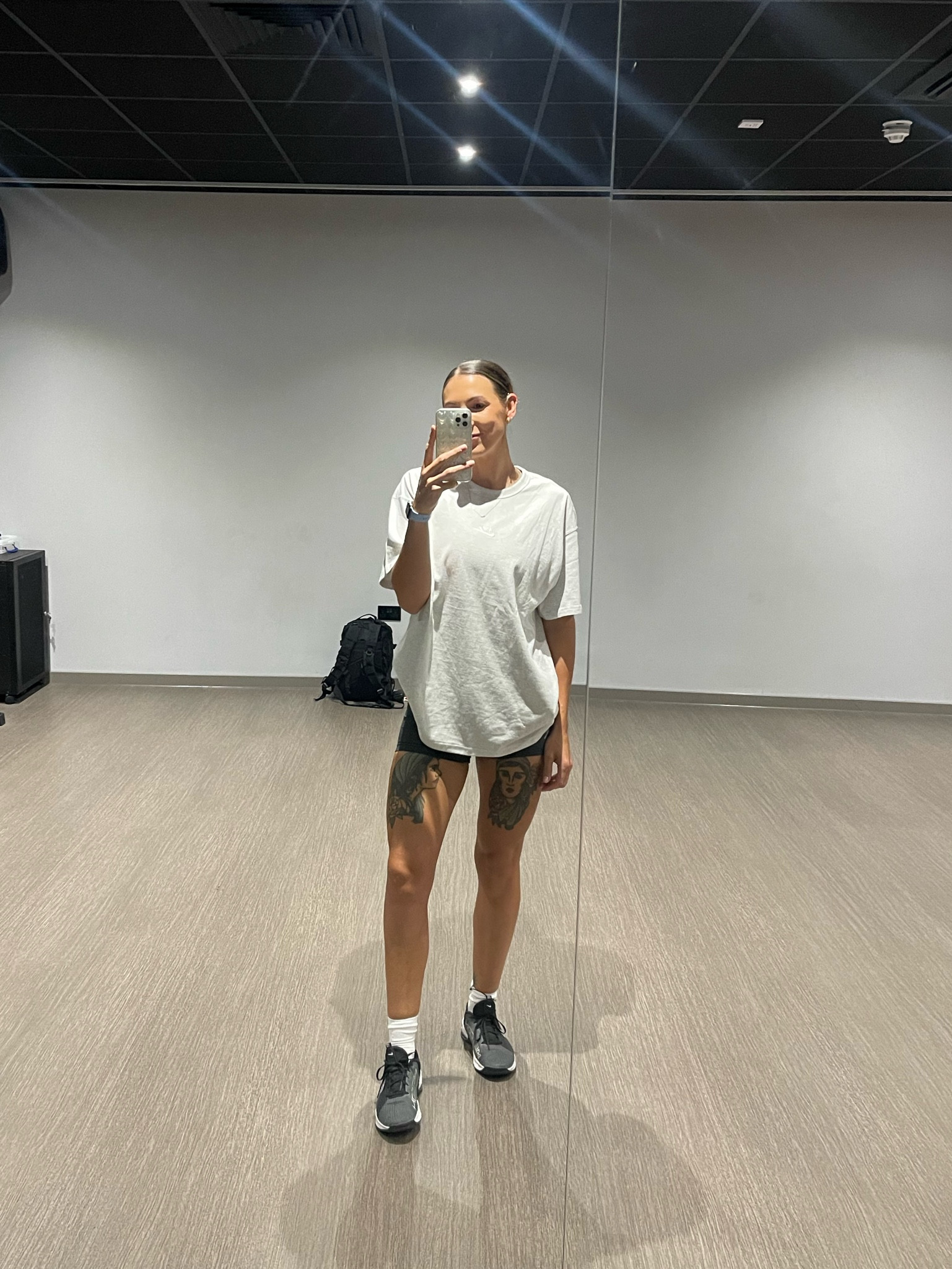 Baggy tee’s and shorts always a winner for a gym session

#LTKfitness