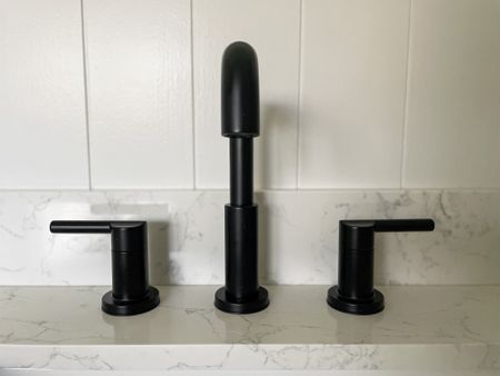 This black matte faucet by Delta is affordable and modern.  

Bathroom faucet.  Black matte Delta faucet.  Bathroom fixture.  

#LTKfamily #LTKstyletip #LTKhome