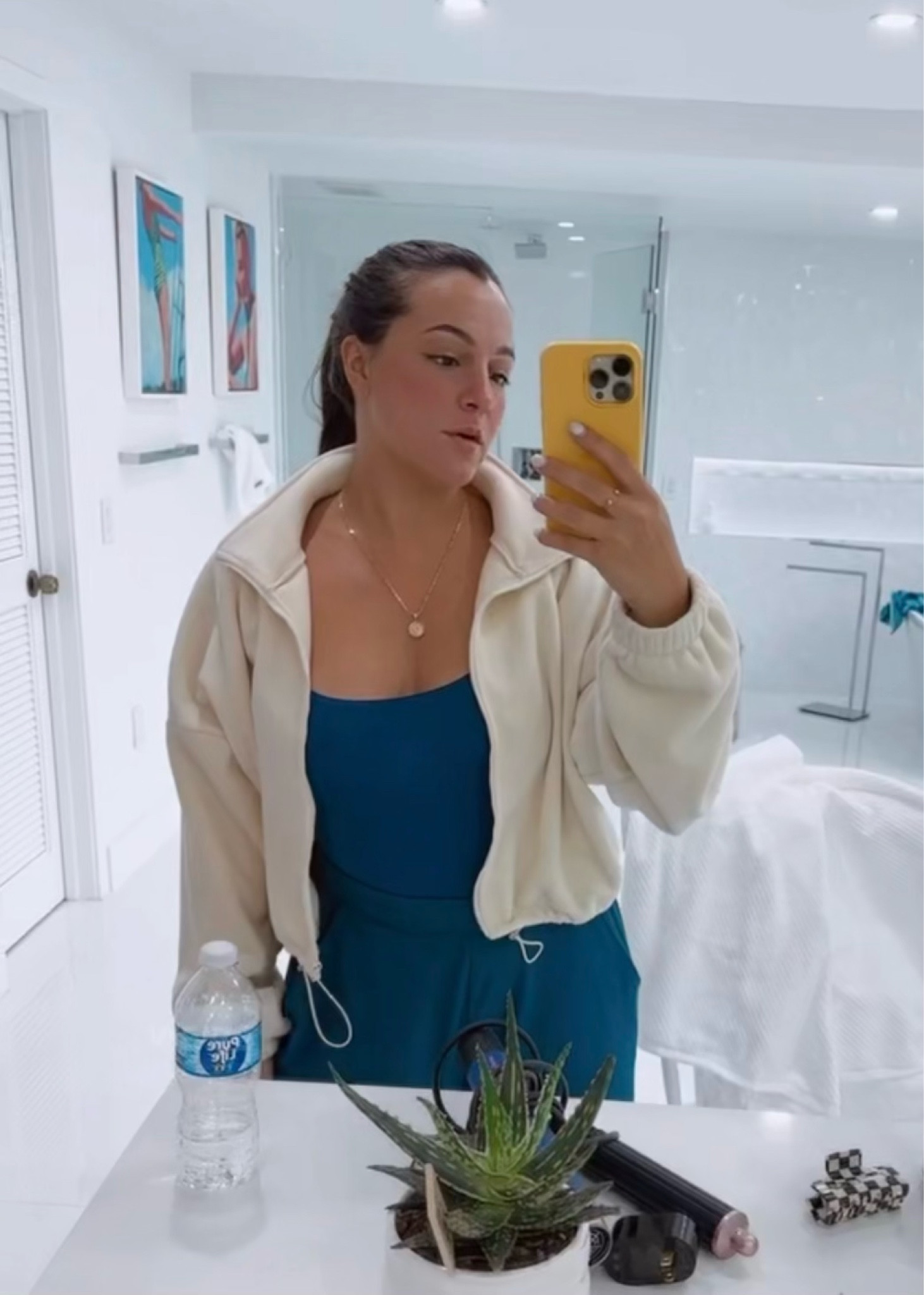 The comfiest and cutest airport outfit from Parade! Jacket is from Amazon and I linked a similar option! 

#LTKtravel #LTKstyletip #LTKSeasonal