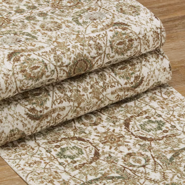 Pattern Table Runner | Bouclair