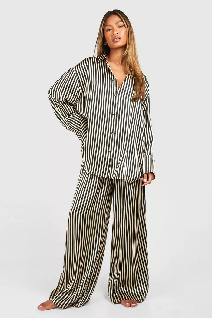 Stripe Oversized Pajama Set | boohoo (US & Canada)