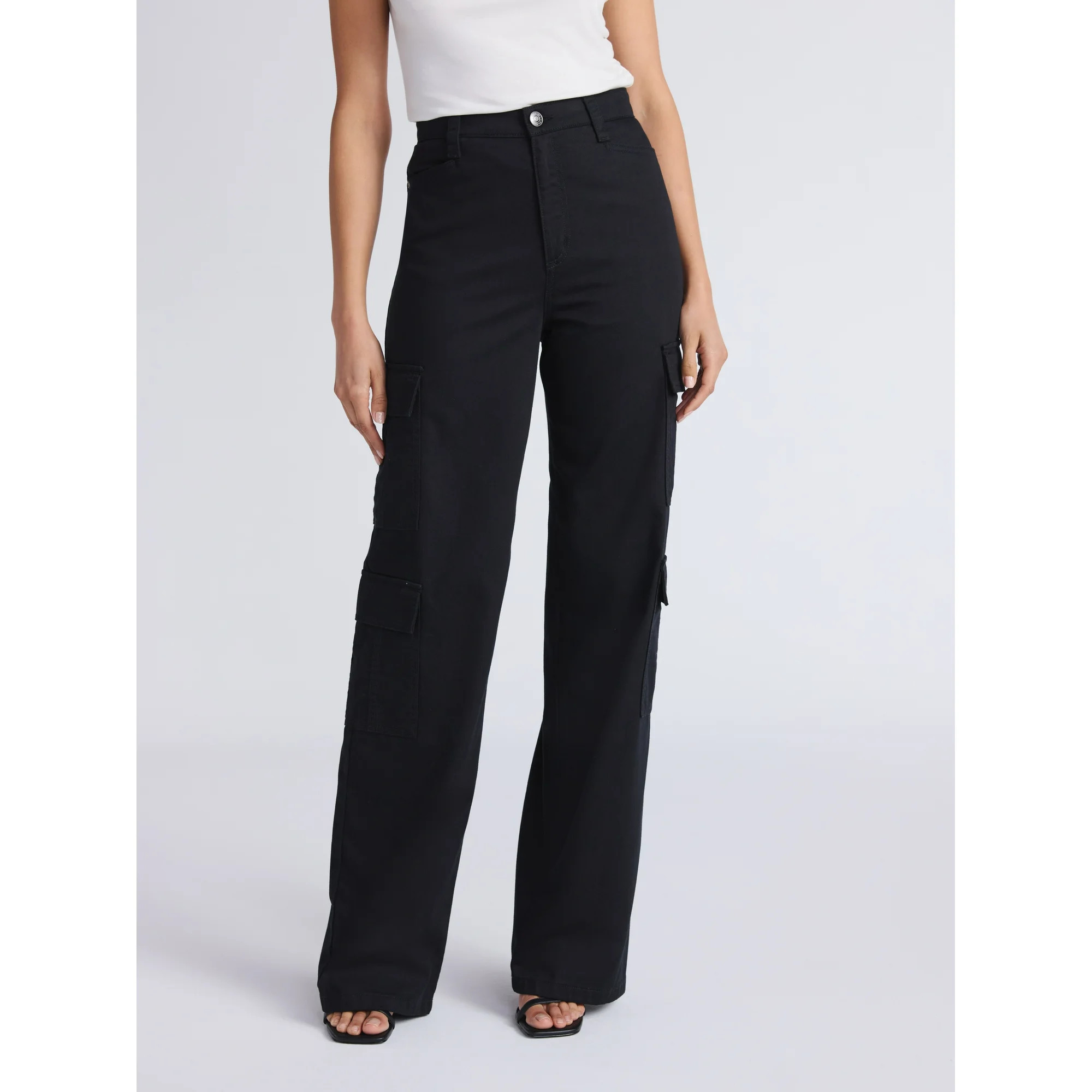 Sofia by Sofia Vergara Women's and Women's Plus Relaxed Straight Super High-Rise Cargo Jeans, 30.... | Walmart (US)