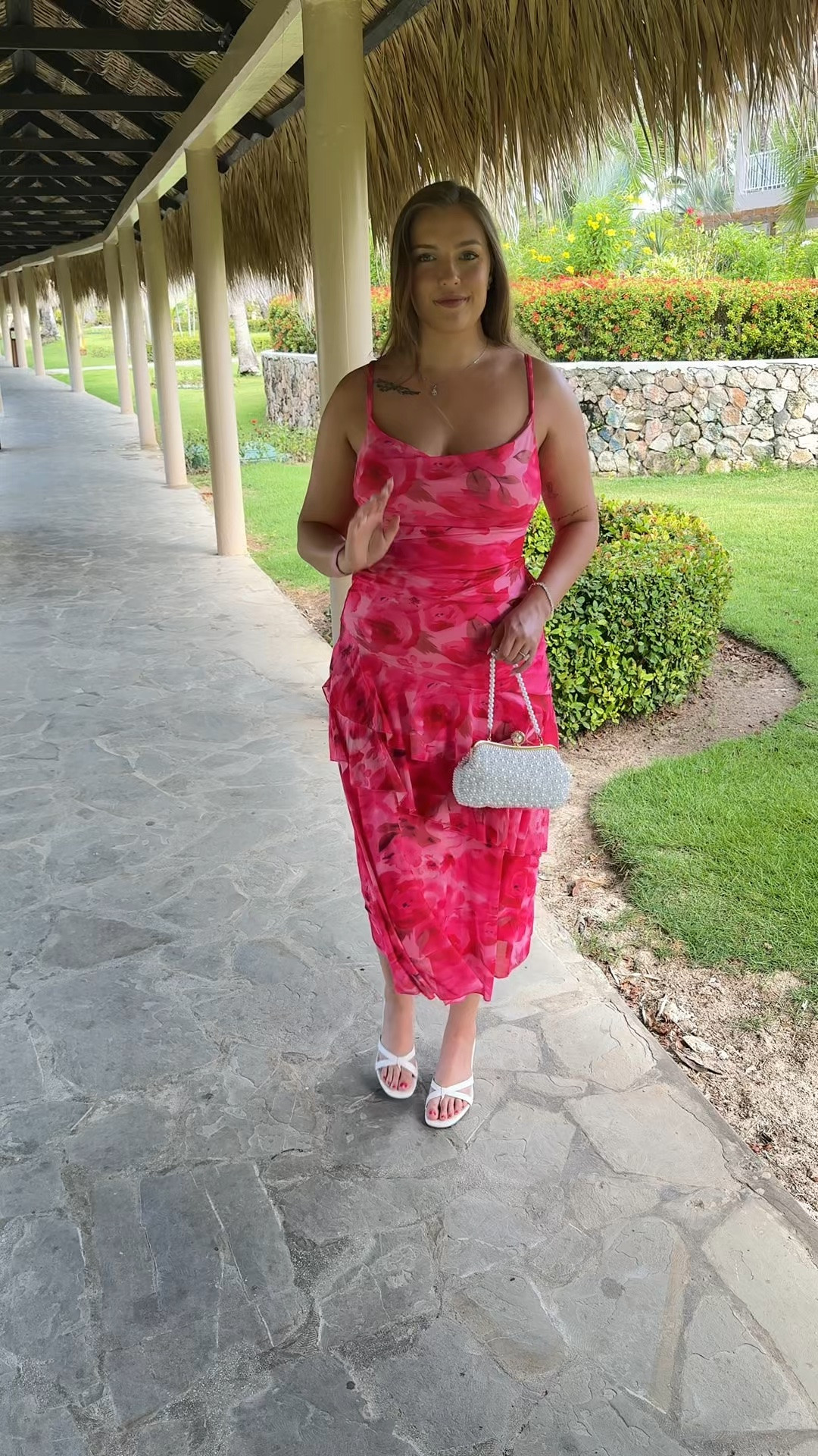 This was the perfect wedding guest dress for a wedding in Punta Cana 💕 and it’s from Amazon!

#weddingguest #floraldress #amazonfashion #whatiwore #weddingseason

#LTKgrwm #LTKootd #LTKWedding