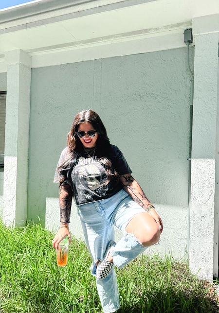 Did I mention that I love lace tops and these straight leg jeans? 

Jeans
Straight leg 
Black lace top
Vans
Grunge outfit
Spring outfit 

#LTKfindsunder100 #LTKmidsize #LTKSeasonal